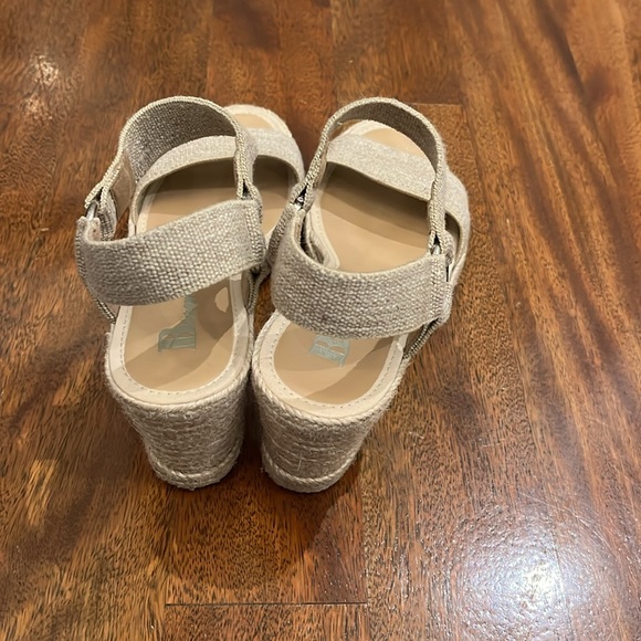 Browns wedges, size 39 - Picture 5 of 5